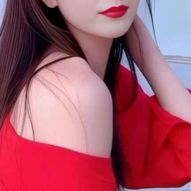 Anushka Delhi